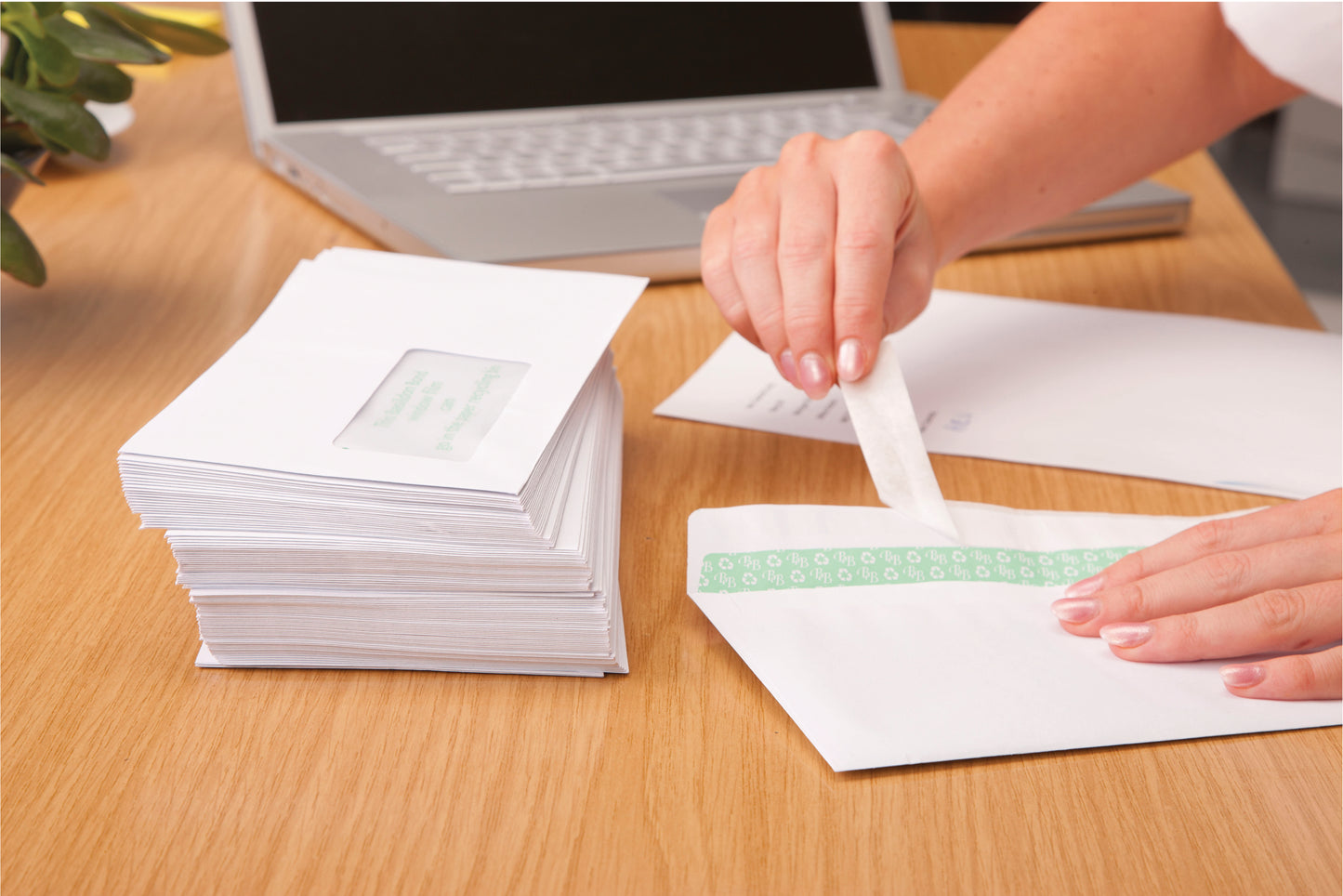 Basildon Bond DL Wallet Envelope Plain White (Pack of 500) C80116