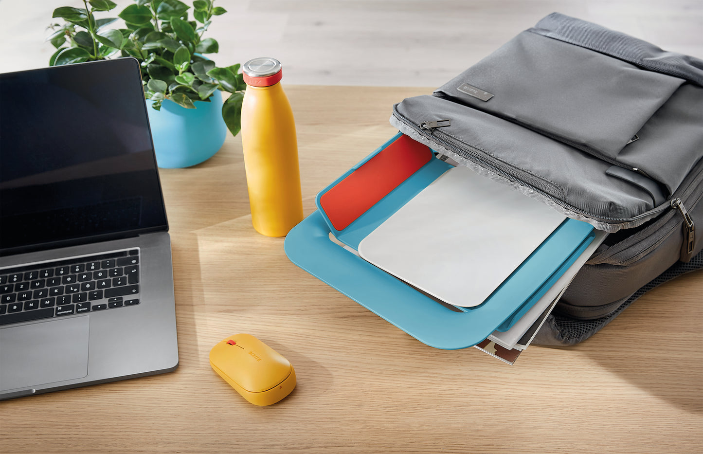 Leitz Ergo Cosy Laptop stand Blue 43.2 cm (17")