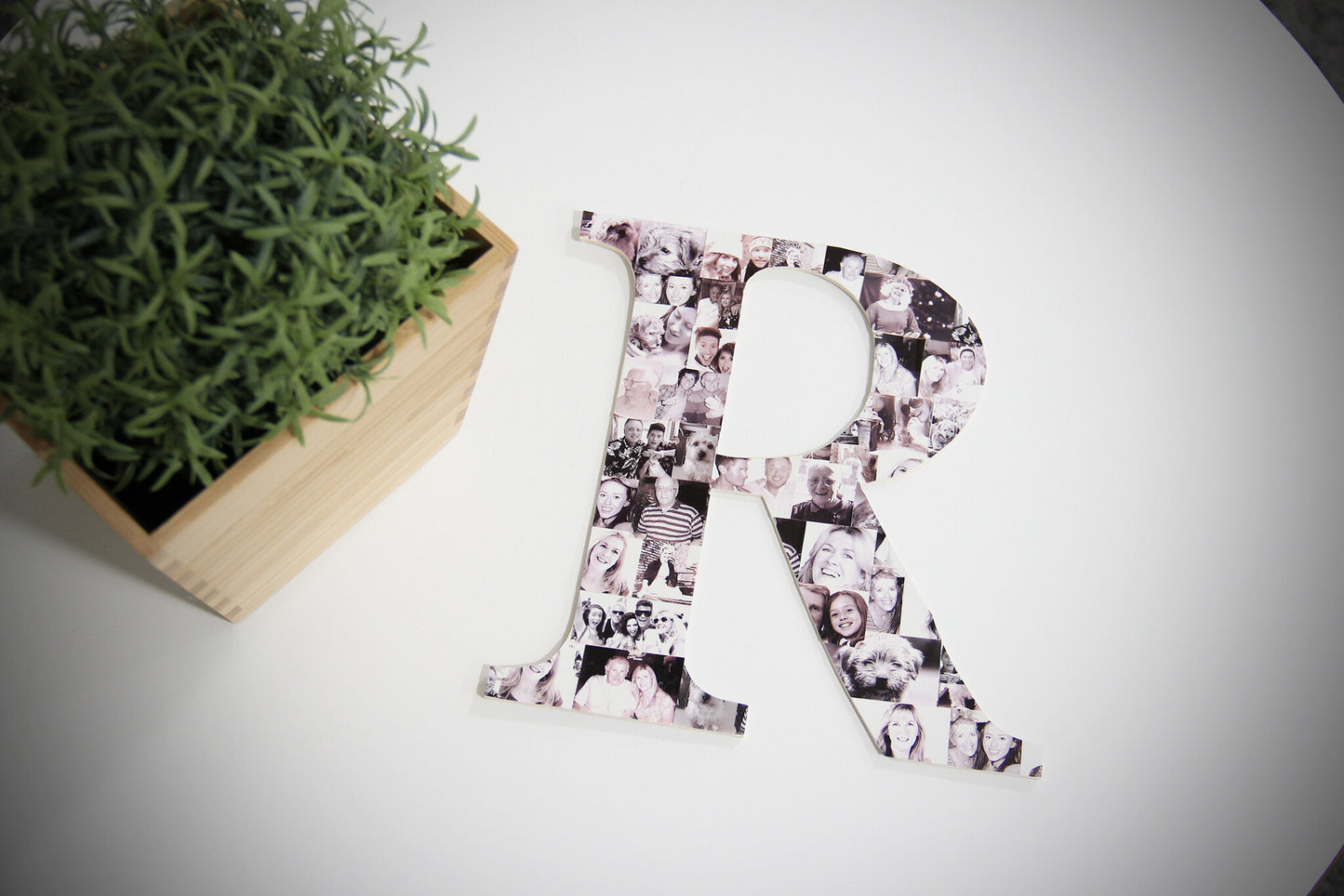 Brother VC-500W label printer ZINK (Zero-Ink) Colour 313 x 313 DPI 8 mm/sec CZ Wi-Fi