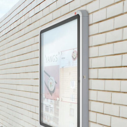 Nobo Premium Plus Outdoor Magnetic Lockable Notice Board 6xA4