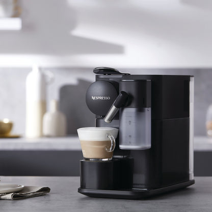 Nespresso Lattissima One Coffee Machine Black EN510.B