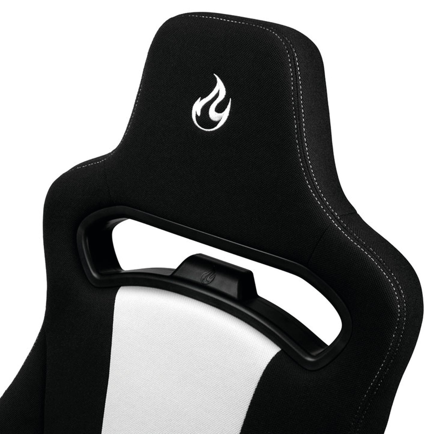 Nitro Concepts E250 Gaming Chair Black/White GC-058-NR