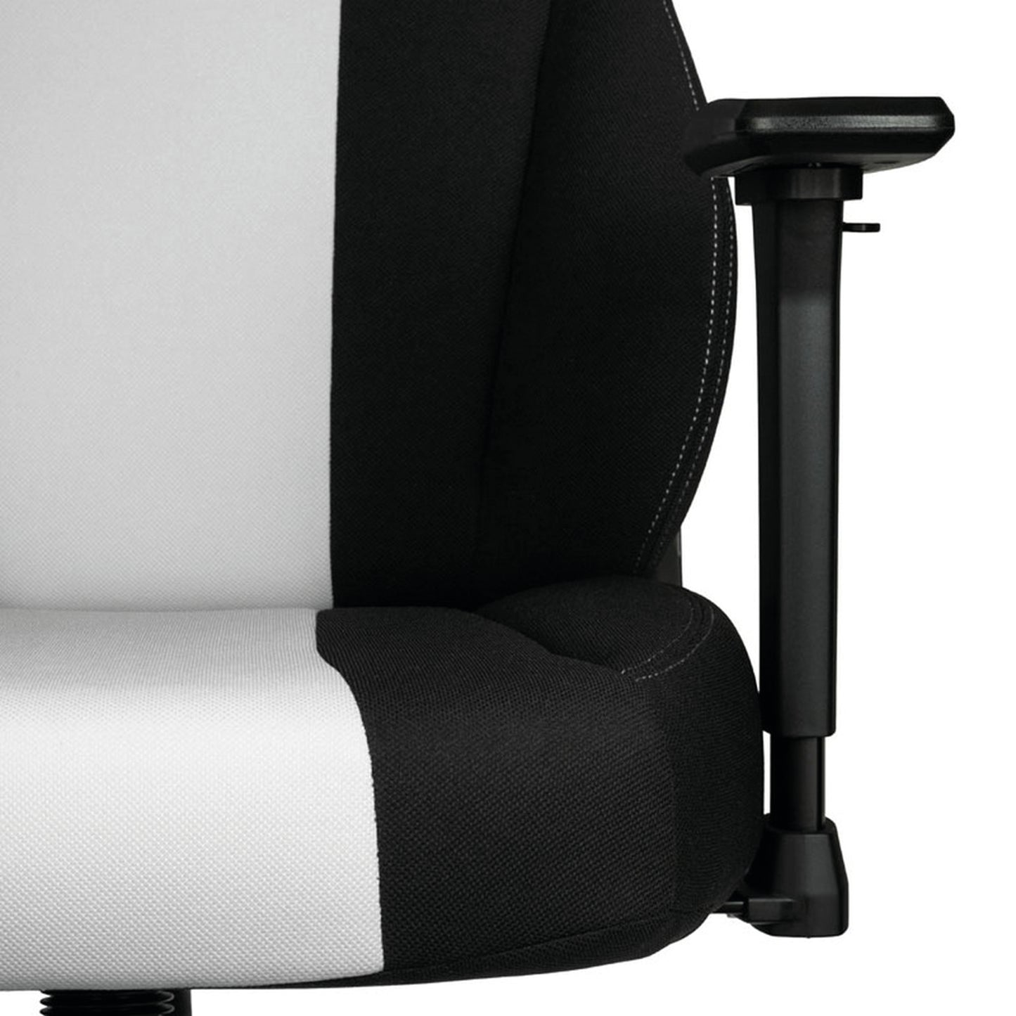 Nitro Concepts E250 Gaming Chair Black/White GC-058-NR