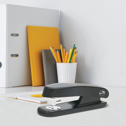 Rapesco R7 Sting Ray Half Strip Stapler Black R72660B3