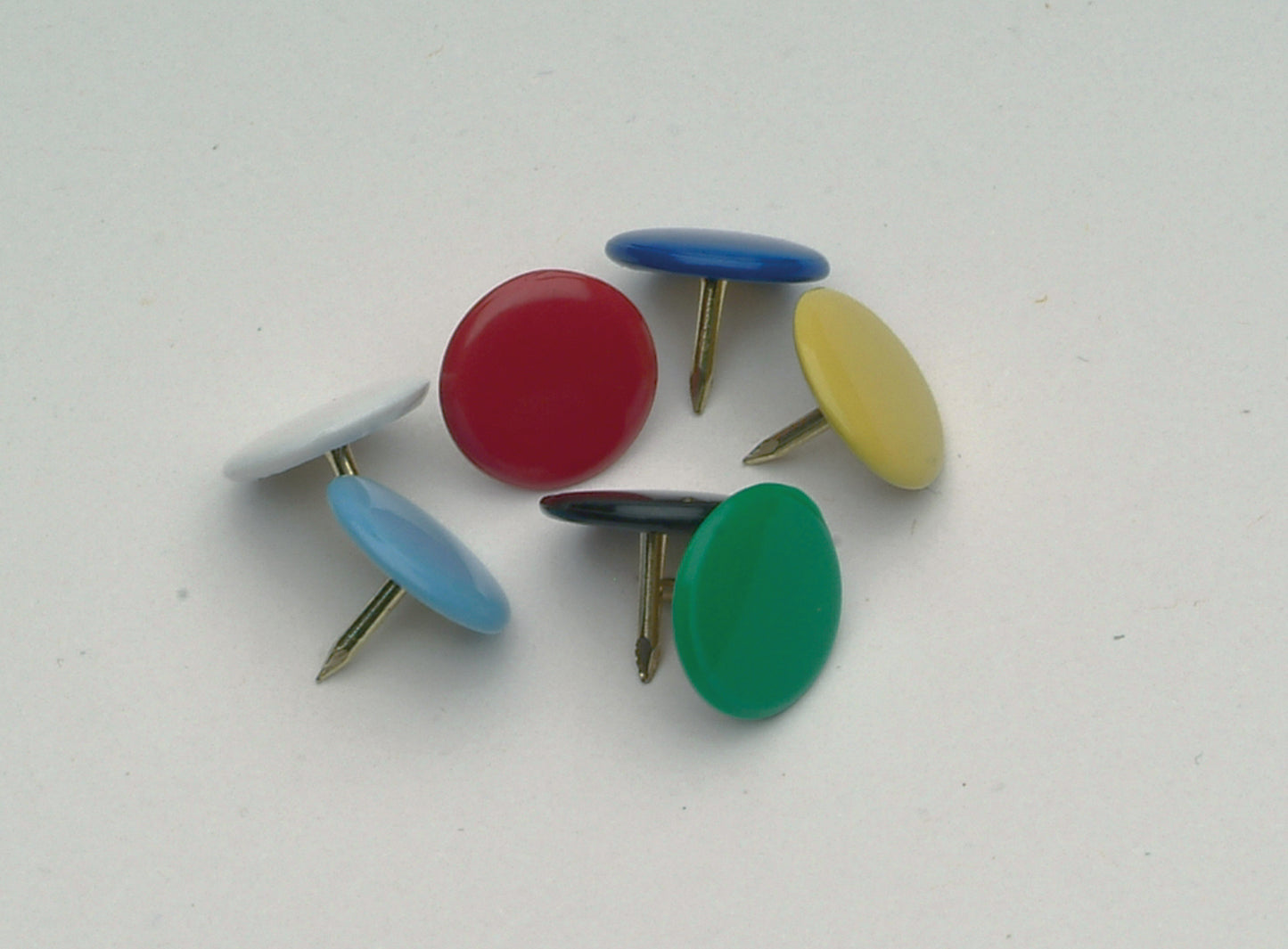 Q-Connect Drawing Pins Coloured (Pack of 1200) KF02020Q