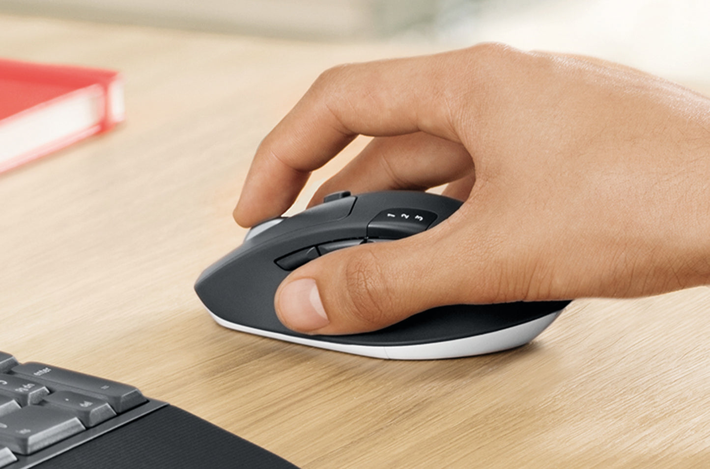 Logitech MK850 Wireless Keyboard and Mouse Set QWERTZ German Bluetooth Smart Black 920-008224