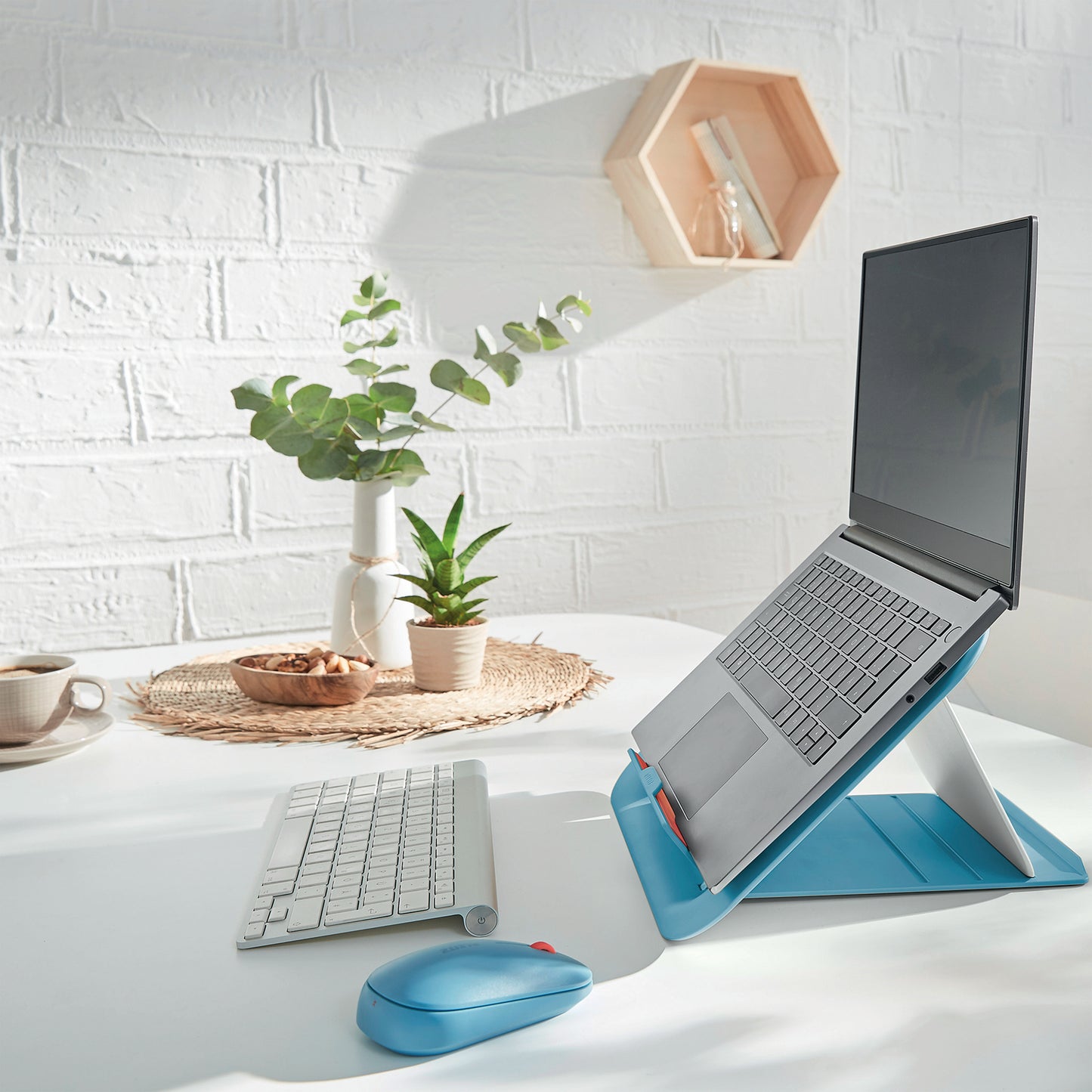 Leitz Ergo Cosy Laptop stand Blue 43.2 cm (17")