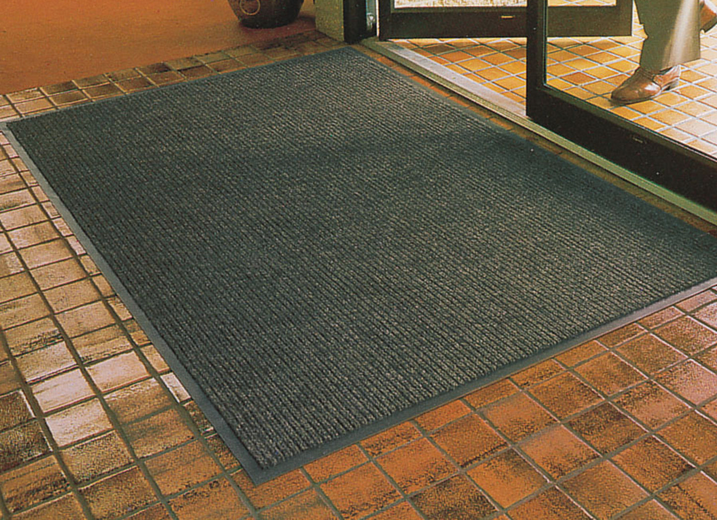 VFM Charcoal Deluxe Entrance Matting 1219x1829mm 312096